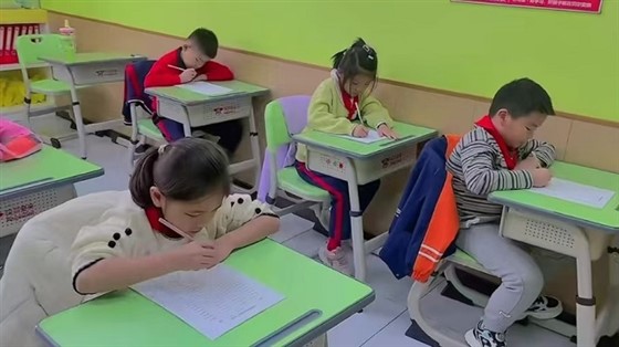 c0480930af021fbfe76a4b371dfe4e0