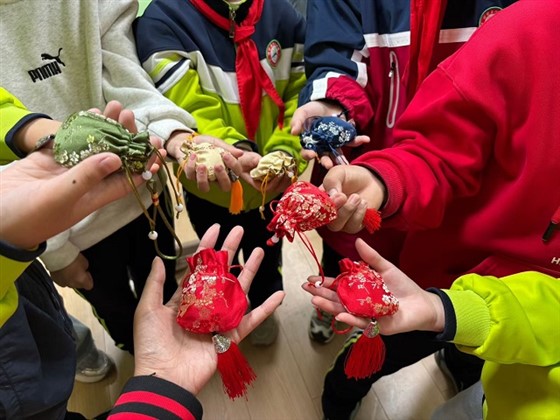 5fe516c434b901c94ffd67623b74f5ad(1)