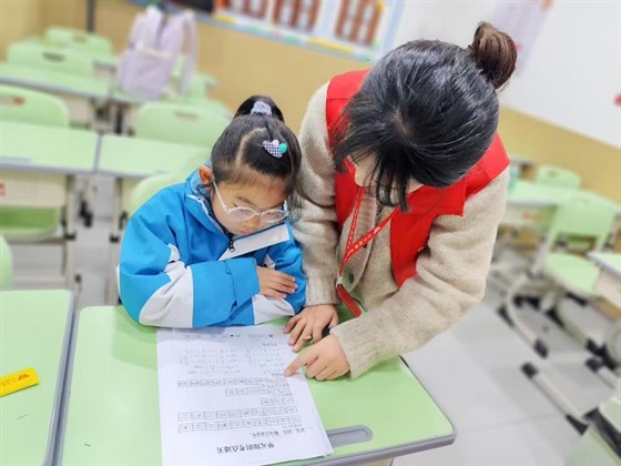 9dce8da0e1c82f9c230a8a1c3e93f893