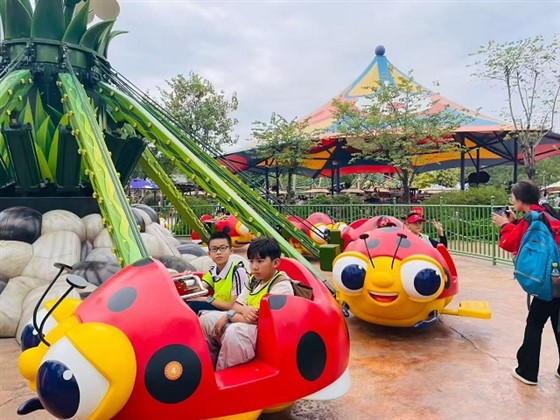 9b9da5aab3f6fcbf42ac1f5a3ef6fbb1