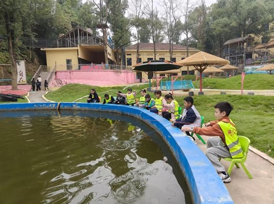 db6099b3e0135f1b9e0ad10f6ab3d356