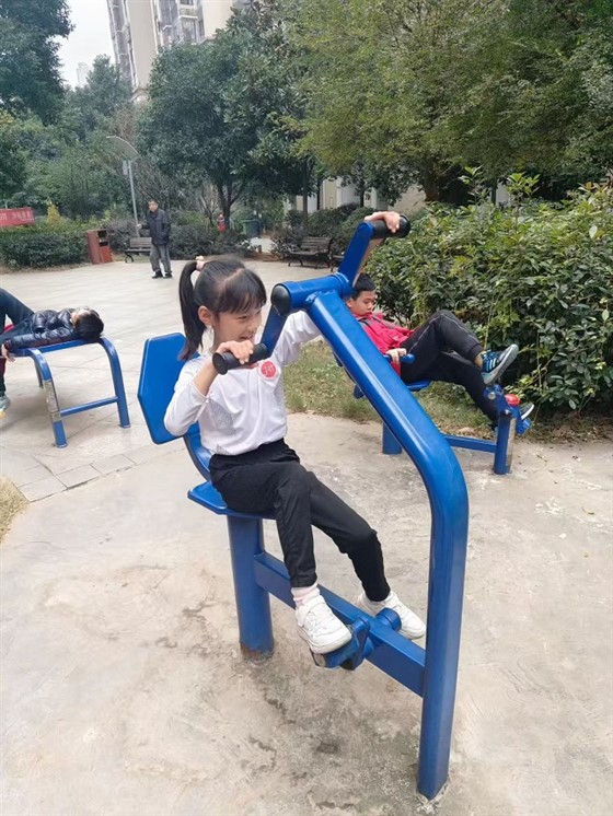 3b44d95f00ce7e7b1c20a76e3953f56f