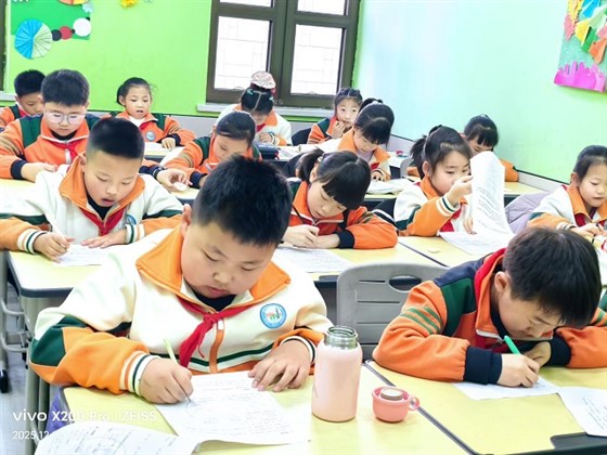 e41600623bfd04820cf0b93876b8af34