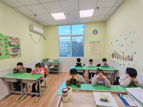 73b437b50682ccc2cf132dd732daf5fe