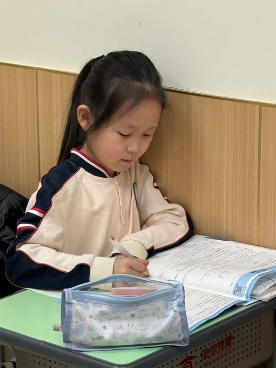 90679e7d92ebd8f983ef5f009b89fc26