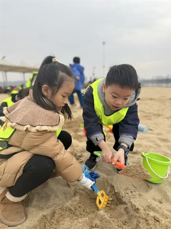 aedd06c32f4b15f754768c4c622855e9