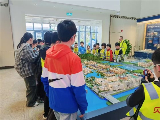 9060ba7bcf1ec077a4082ddf7a00ec26