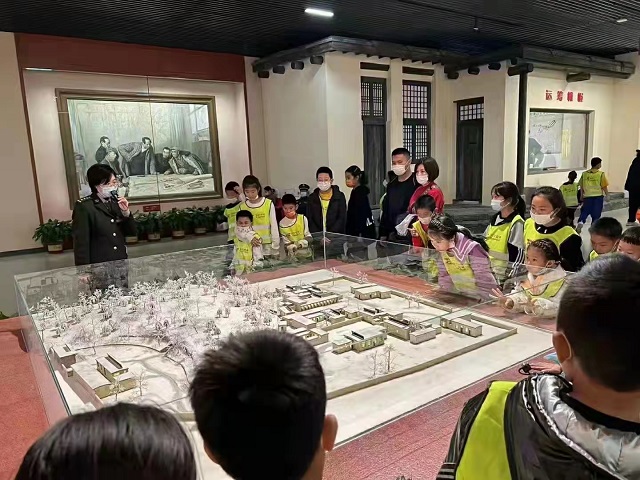 贝尔安亲加盟
