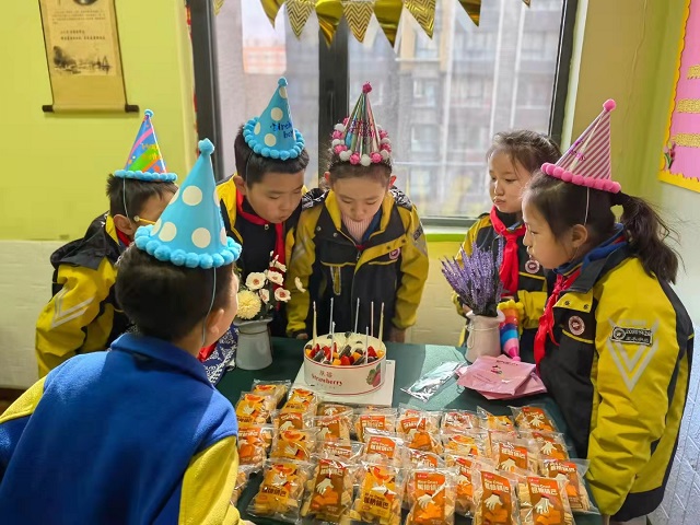 小学托管加盟