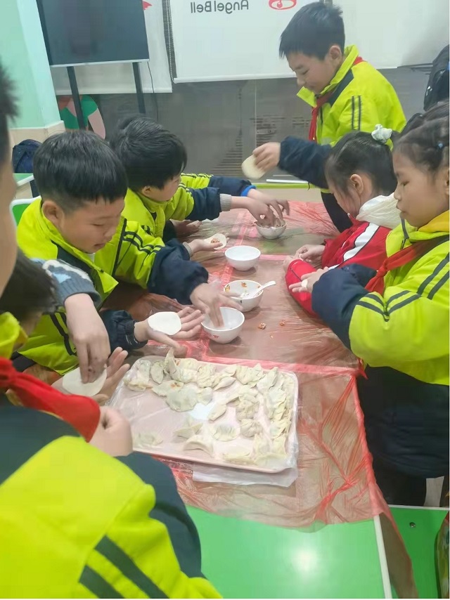 小学托管加盟