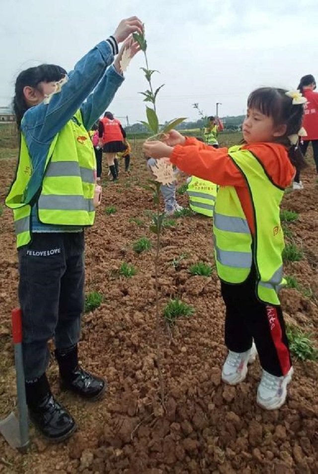小学托管加盟