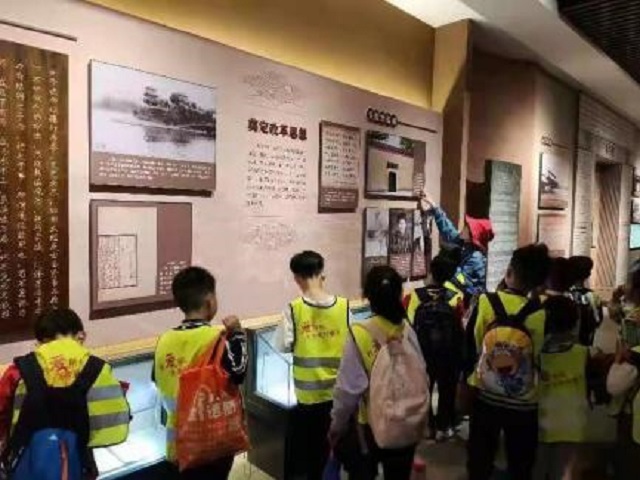 小学托管加盟