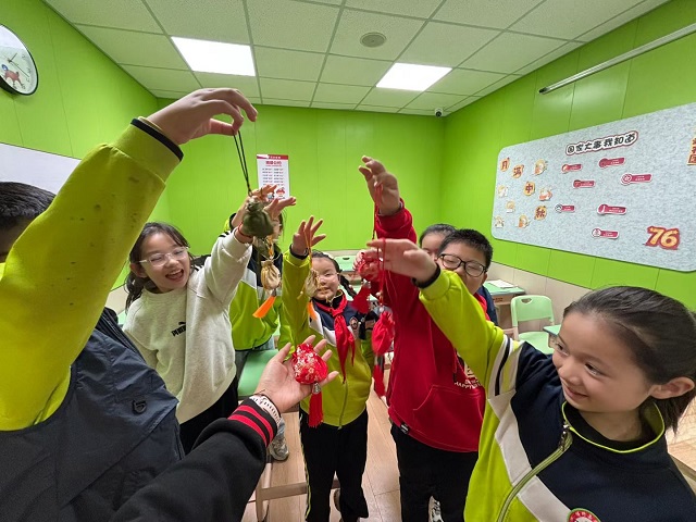 d5579d0acc6f344f61779e87c8fa996d(1) d5579d0acc6f344f61779e87c8fa996d(1)