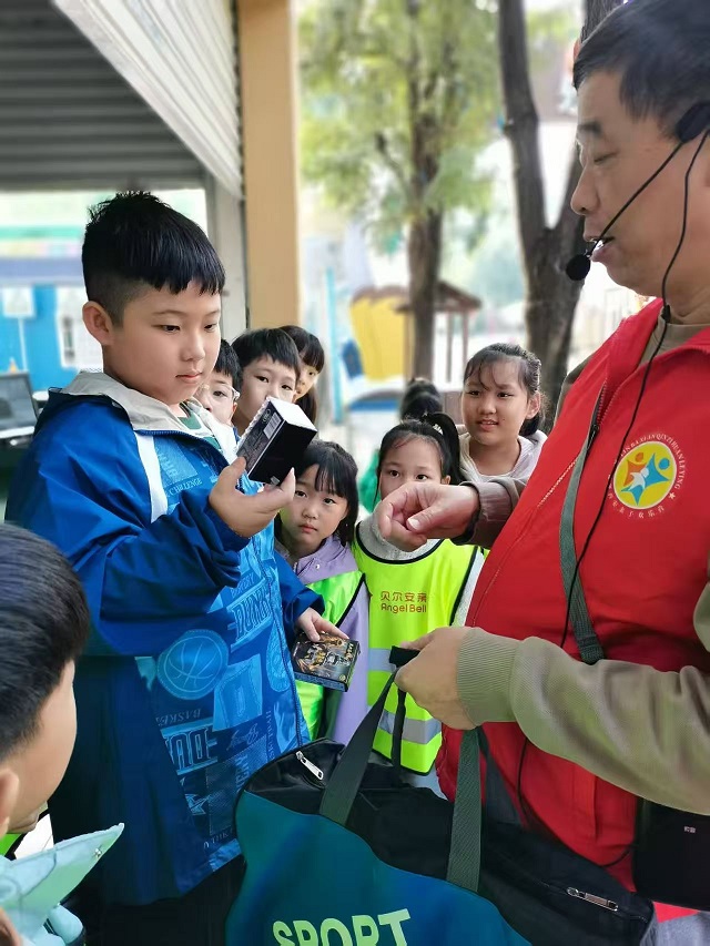 defe3687bf7be14d2c6bf673d21d94df