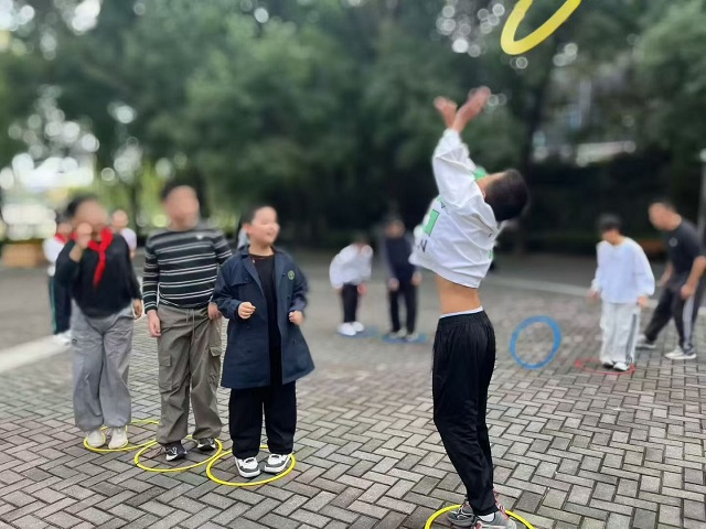 1e8879383ce53c8bd02001f53f6aeed9