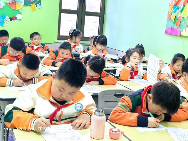 ae86e3a84922284babcbe95a4395a2fa