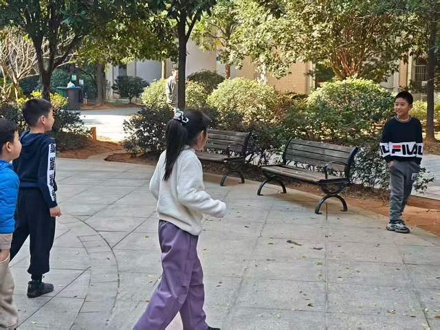 e598a51ab837d3cdab2184d16da5d700